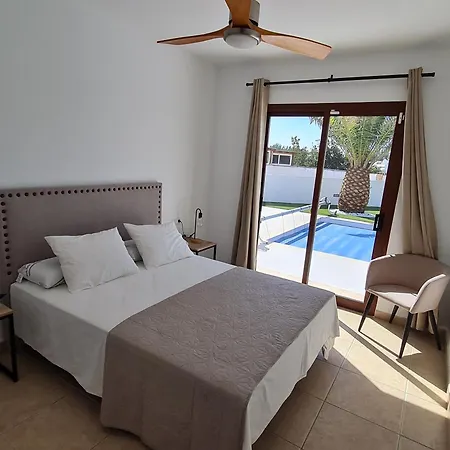فيلة Casa Aday